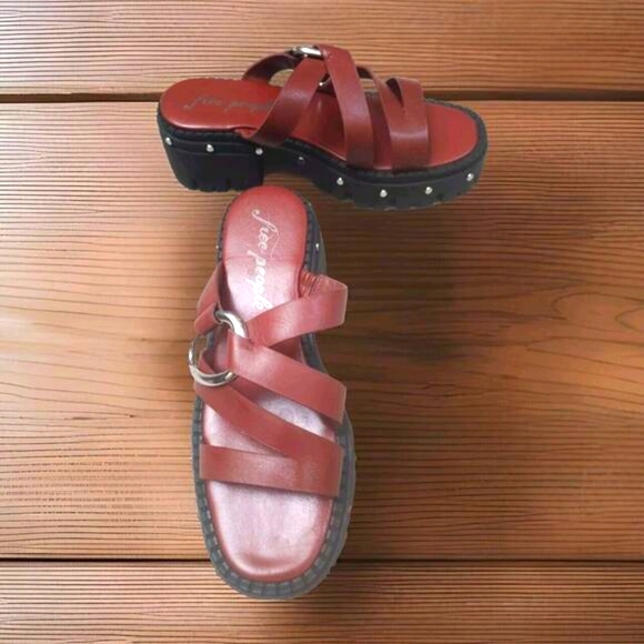 Free People Autumn Studded Platform Wine Leather Lined 39/9 NOWT - Picture 9 of 11